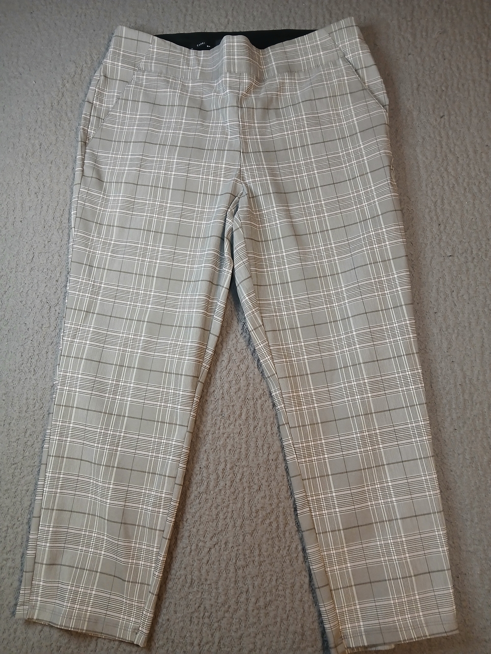 Simply Vera Wang Womens Capri Pants Size M Petite Tapered Stretch Gray White